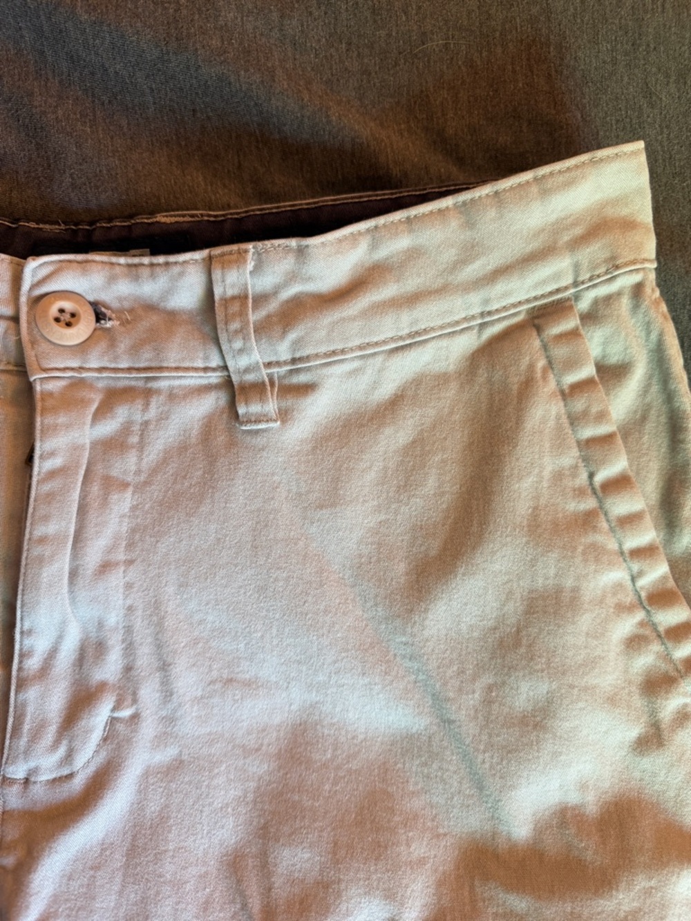 Men's Casual light gray Cotton Shorts - Picture 3 of 7
